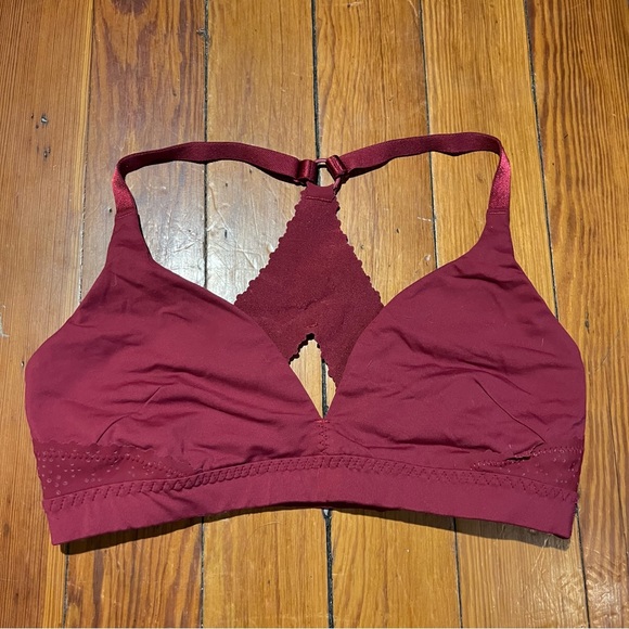 ❤️🎉❤️LULULEMON ATHLETICA free spirit bra | rosewood | size 6❤️🎉❤️ - Picture 1 of 8